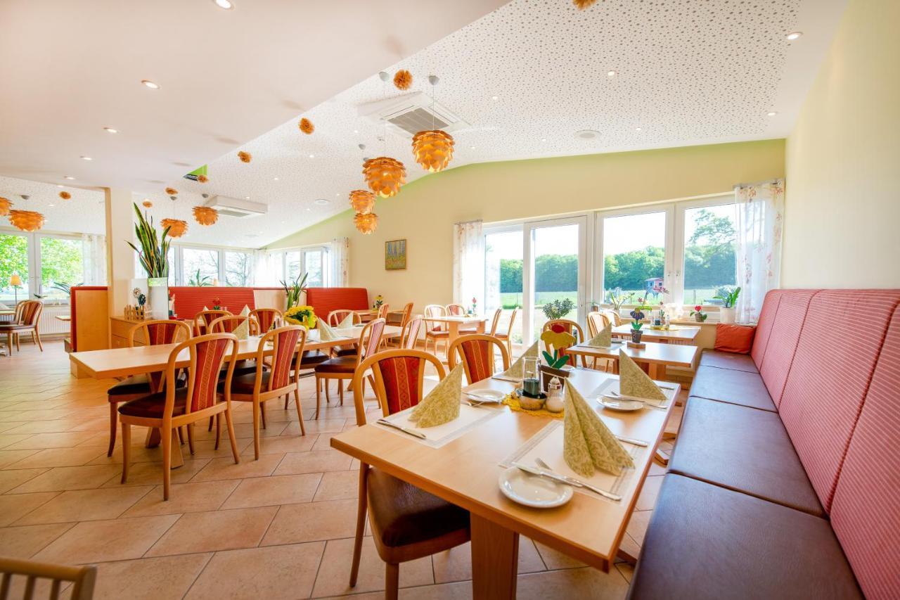 Waldesblick, Hotel-Restaurant Lahr (Hunsruck) Exterior foto
